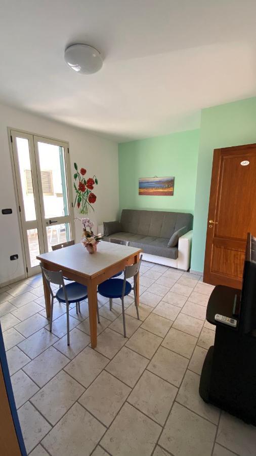 Casa Pescoluse 50M Dal Mare Lägenhet Marina Di Pescoluse Exteriör bild